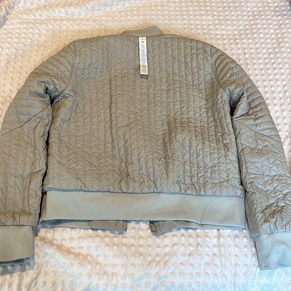 LULULEMON Reversible Winter Jacket - Picture 7 of 7